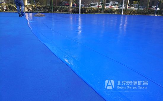 丙烯酸籃球場施工需要注意的事項(xiàng)