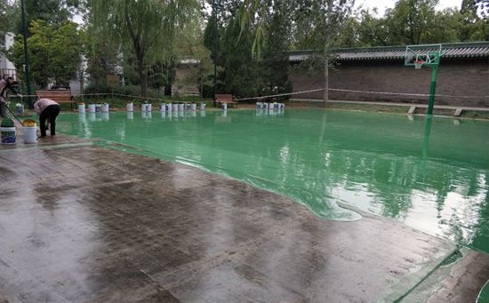 硅PU塑膠球場材料特點